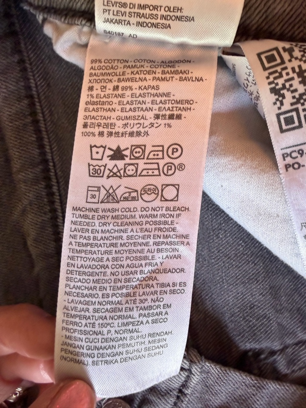 Women’s Gray Classic Straight Jeans - Picture 4 of 4